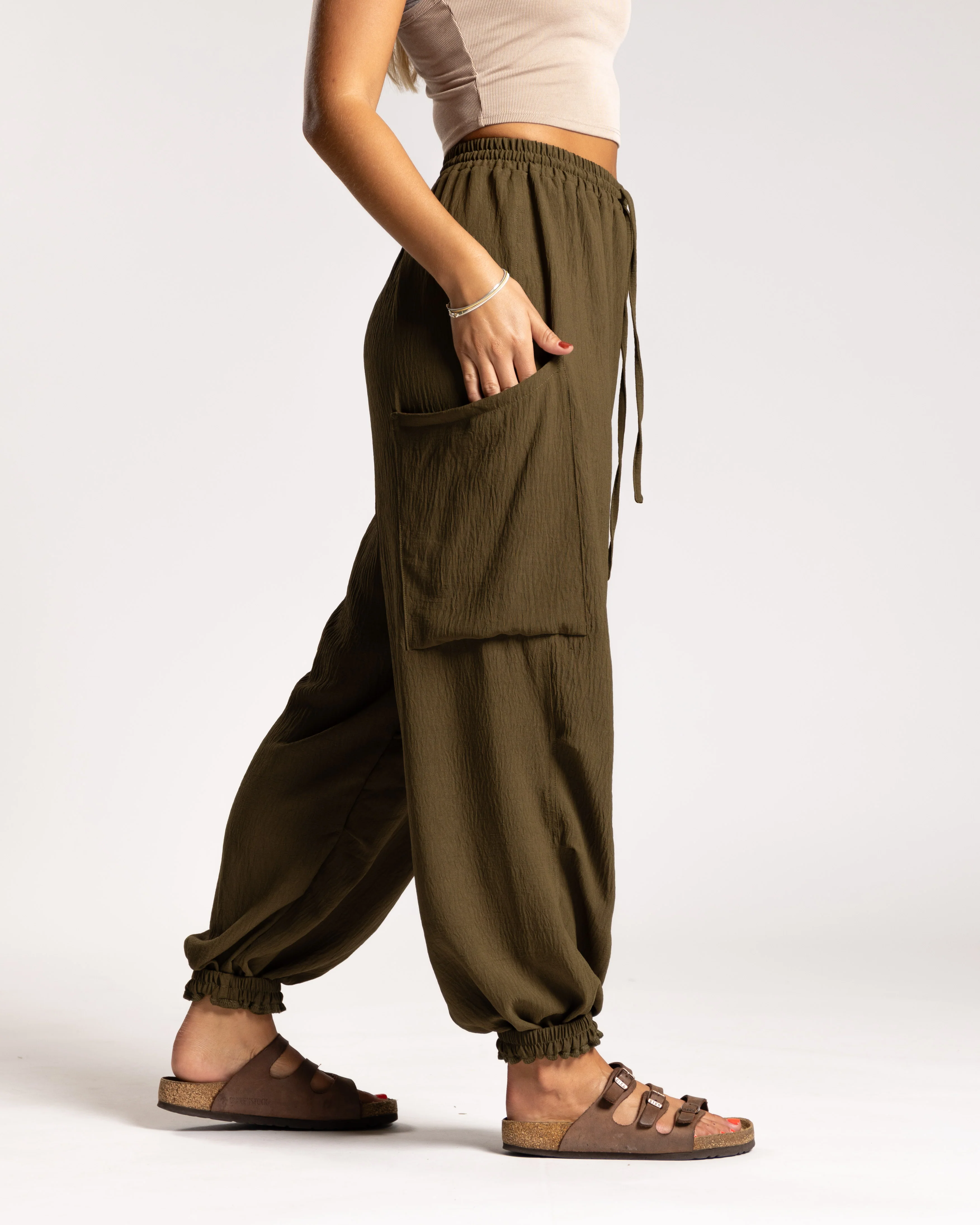 Lightweight Cargo Pant - Image 11