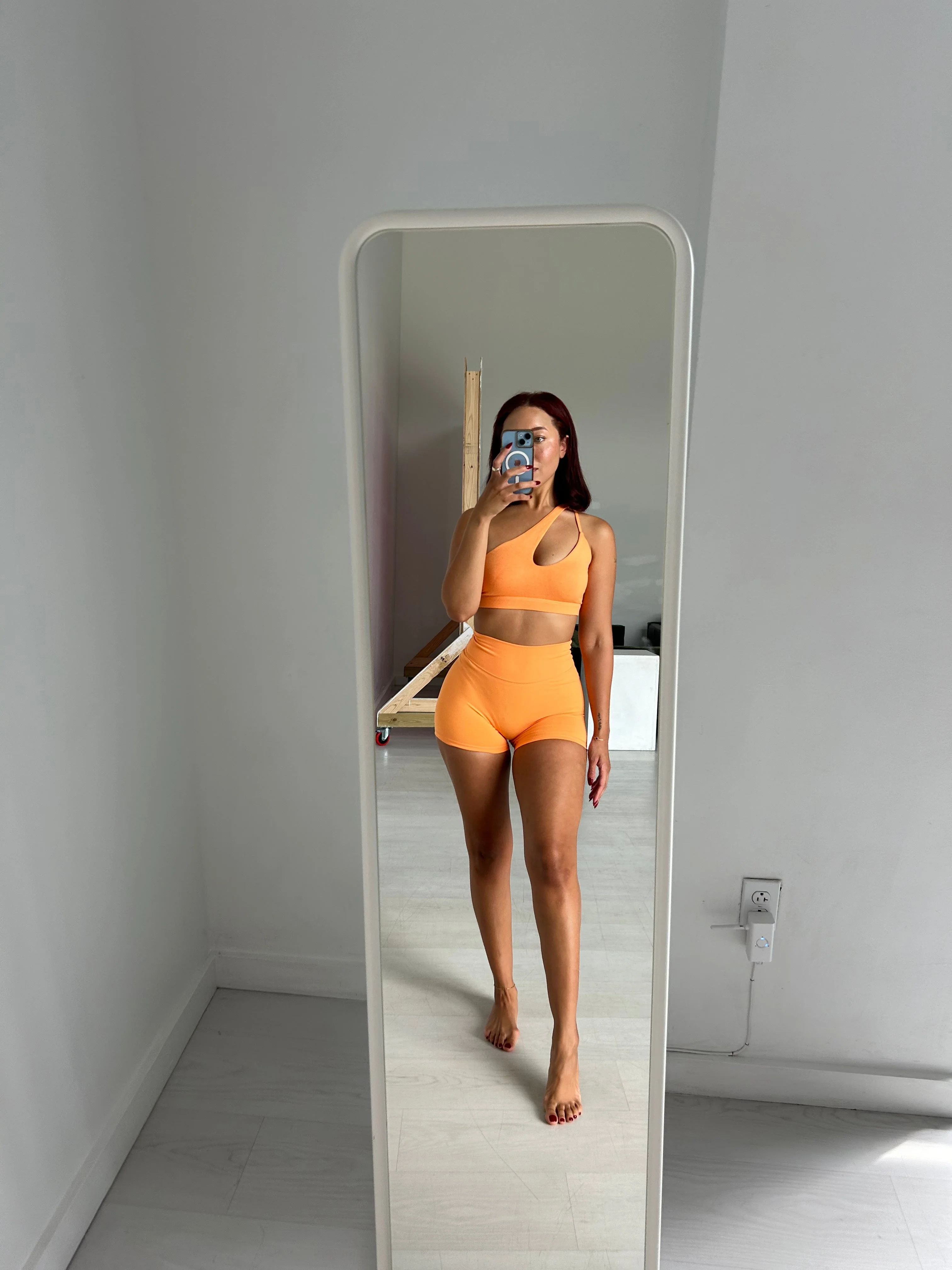 BARE II One Shoulder Bra - Image 15