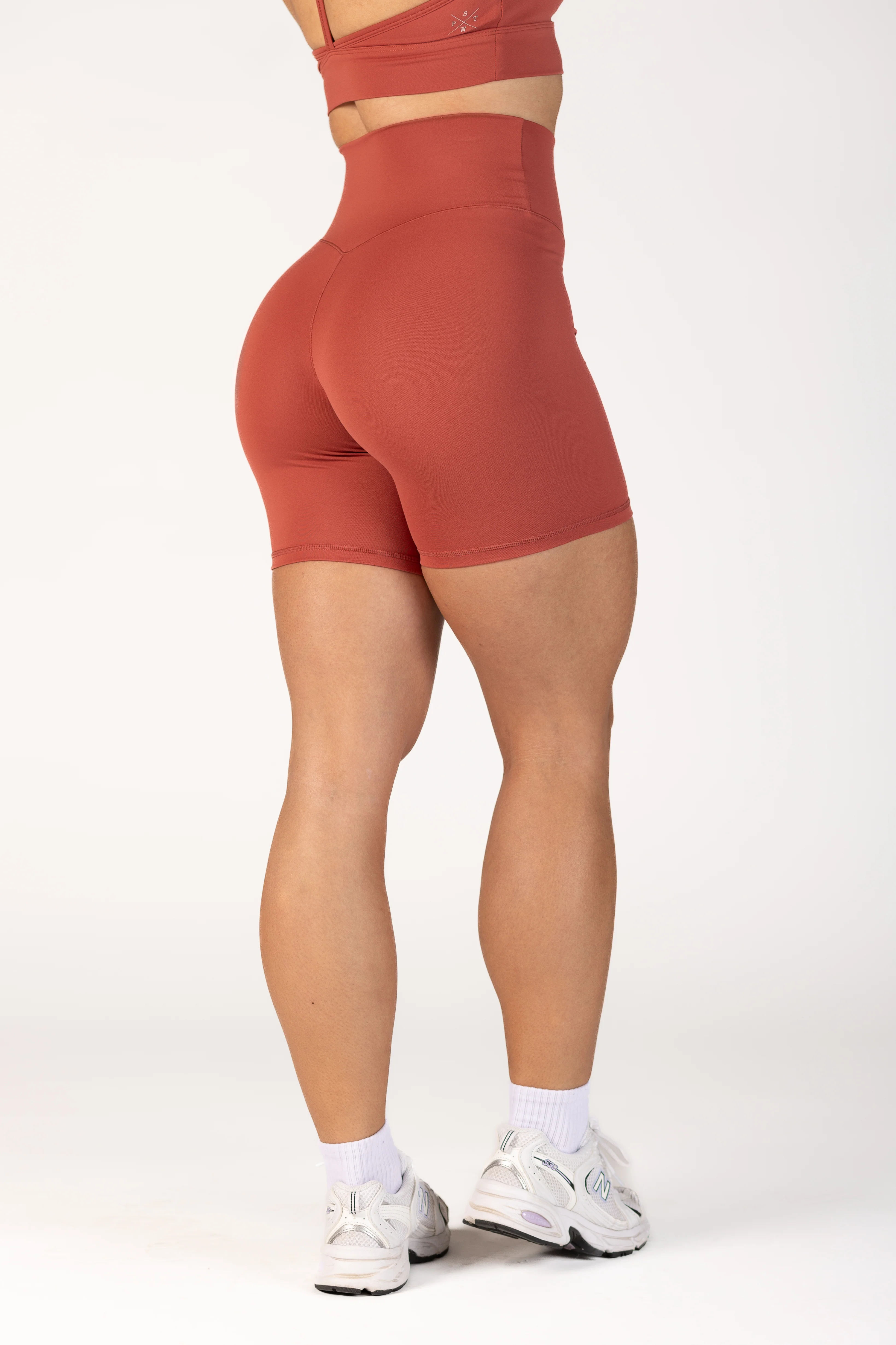 CASSEY Sweeney Short : 6" - Image 11