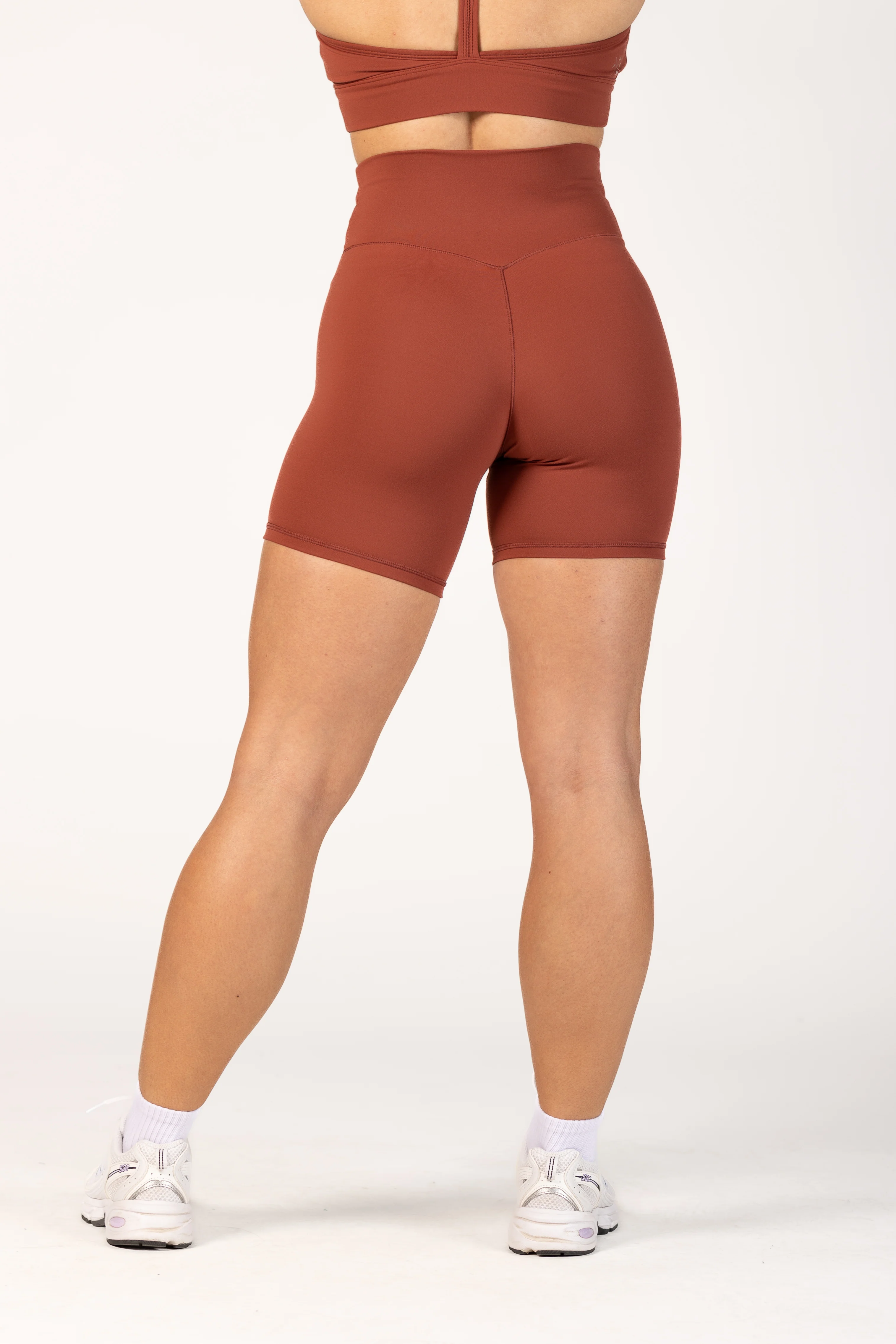 CASSEY Sweeney Short : 6" - Image 7